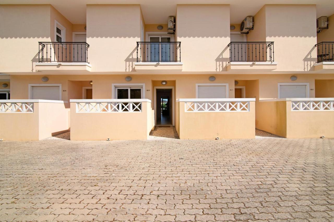 Apartment Townhouse By Albufeirarentals